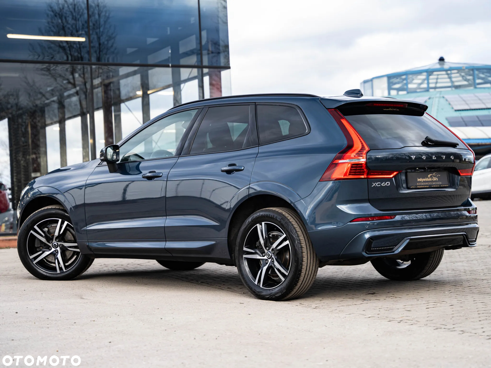 Volvo XC 60 B4 D AWD Ultimate Dark - 11