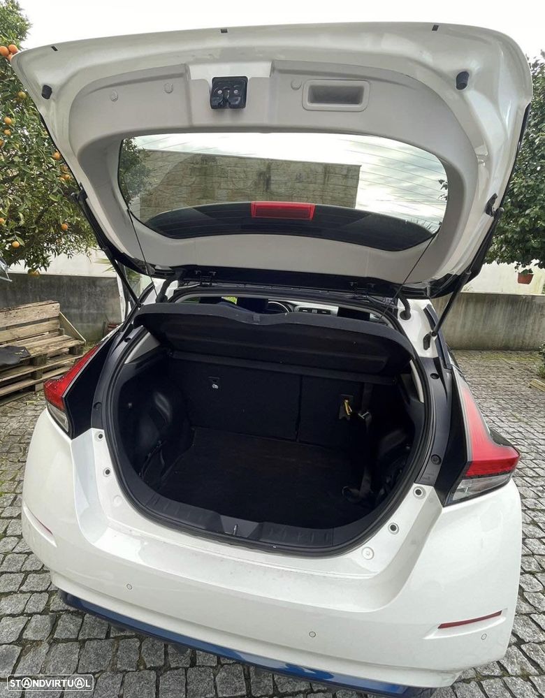 Nissan Leaf N-Connecta Two Tone - 9