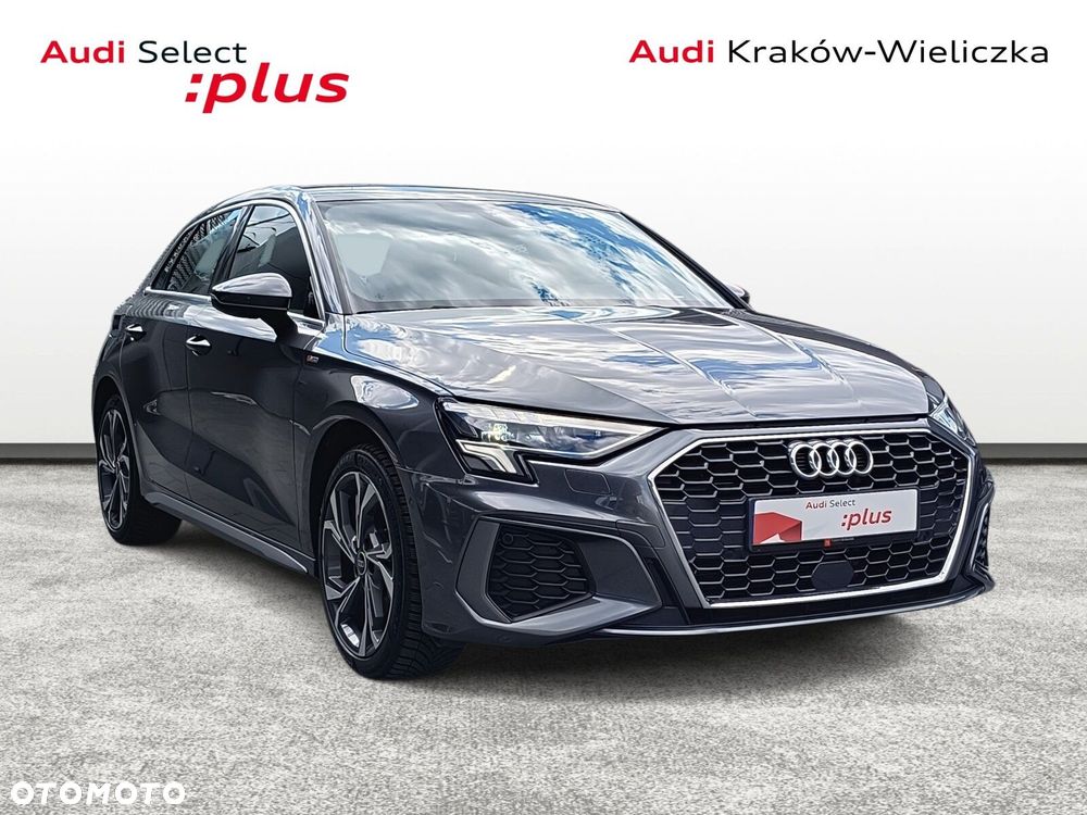 Audi A3 Sportback - 8