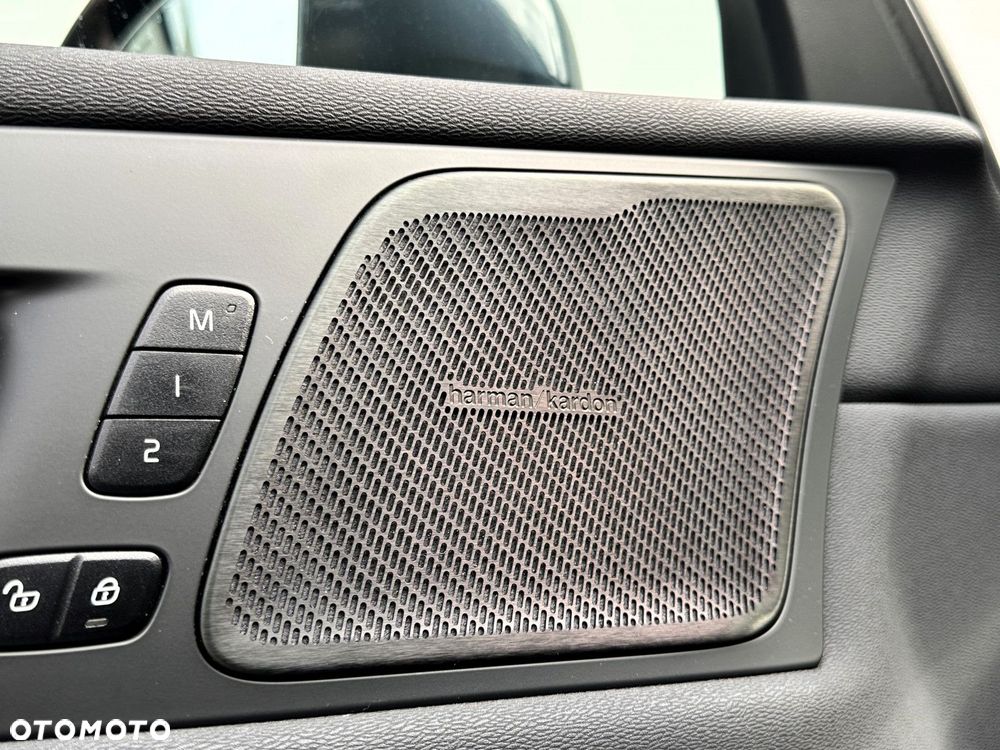 Volvo XC 60 - 18