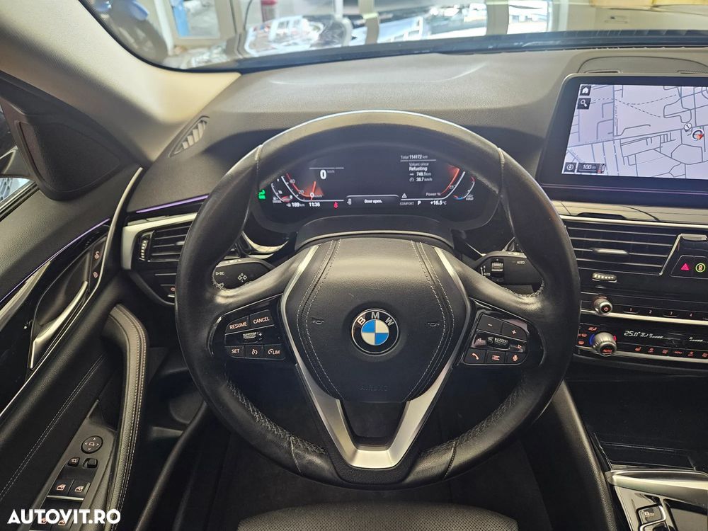 BMW Seria 5 520d xDrive AT MHEV - 13