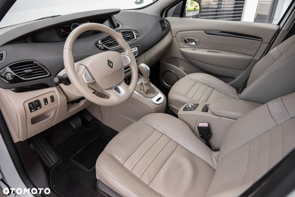Renault Scenic 2.0 16V 140 CVT Dynamique - 15