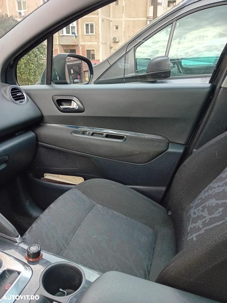 Peugeot 3008 2.0 HDI FAP Premium - 9