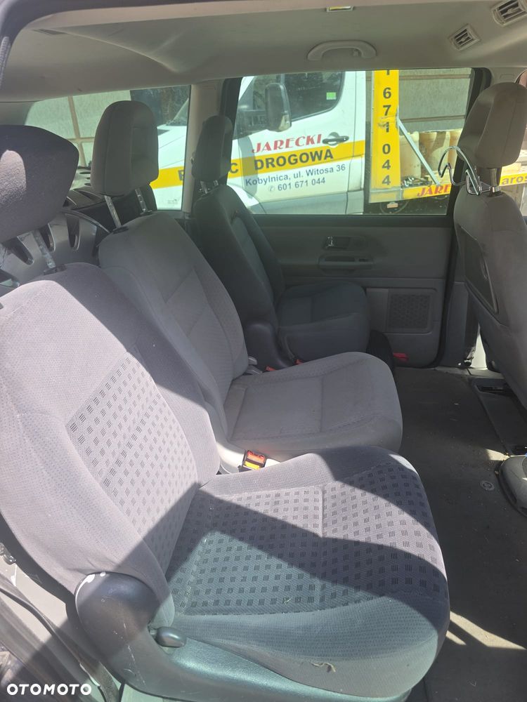 Volkswagen Sharan 2.0 TDI DPF BlueMotion Trendline - 6