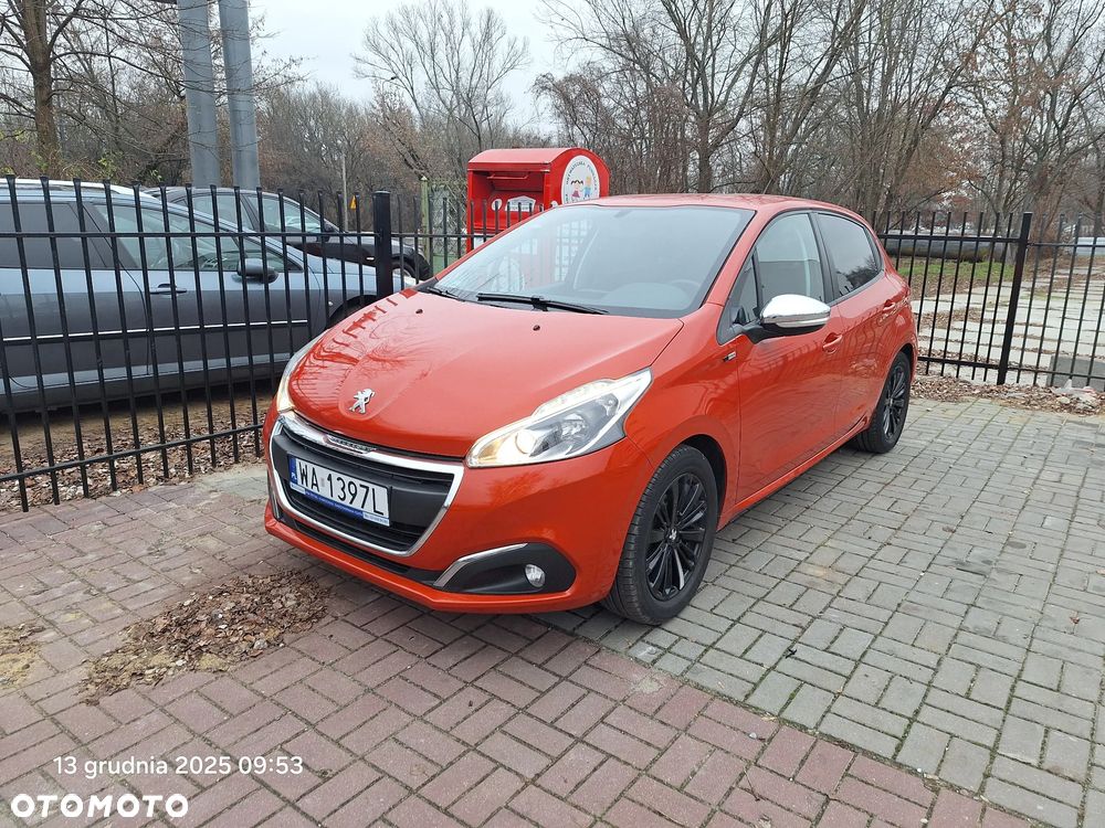 Peugeot 208 1.2 PureTech Style - 1