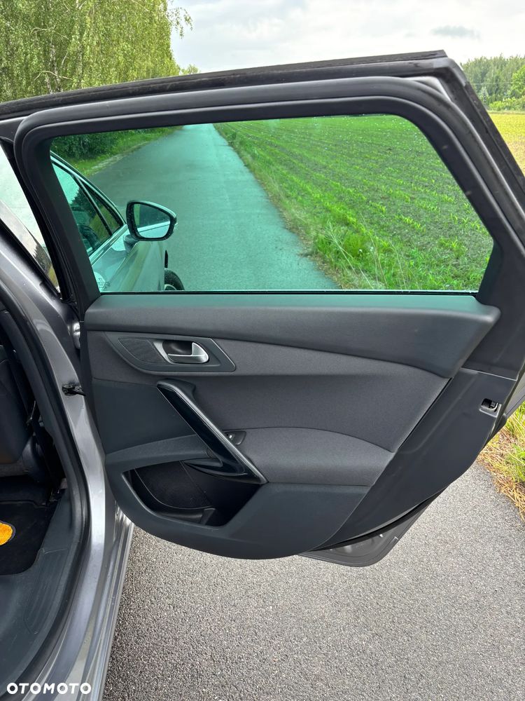 Peugeot 508 e-HDi FAP 115 EGS6 Active - 16