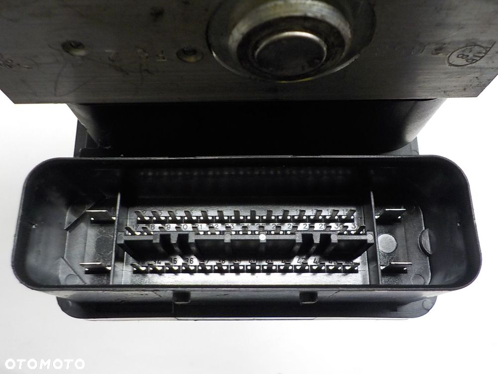 BMW 3 (E90) POMPA ABS 6778163 10.0399-3322.4 6778164 10.0960-0834.3 - 8