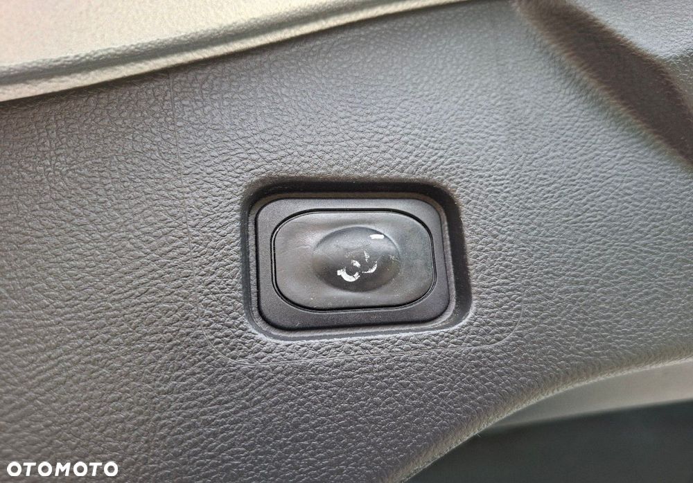 Ford Mondeo - 14