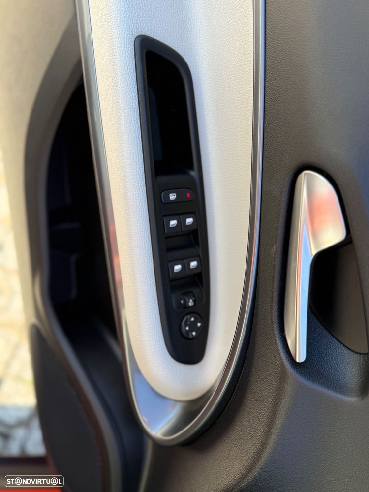 Fiat 600e La Prima - 13