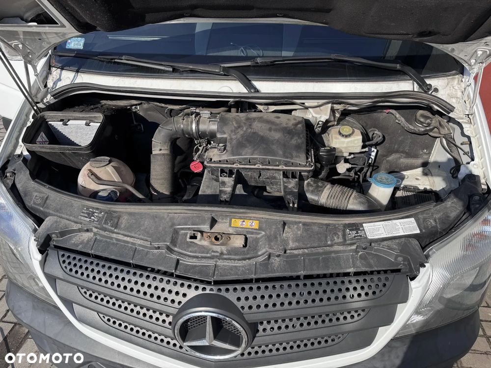 Mercedes-Benz SPRINTER - 14