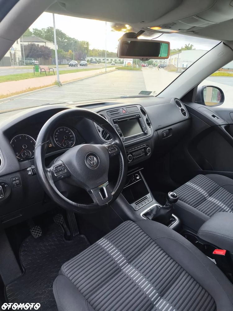 Volkswagen Tiguan - 9