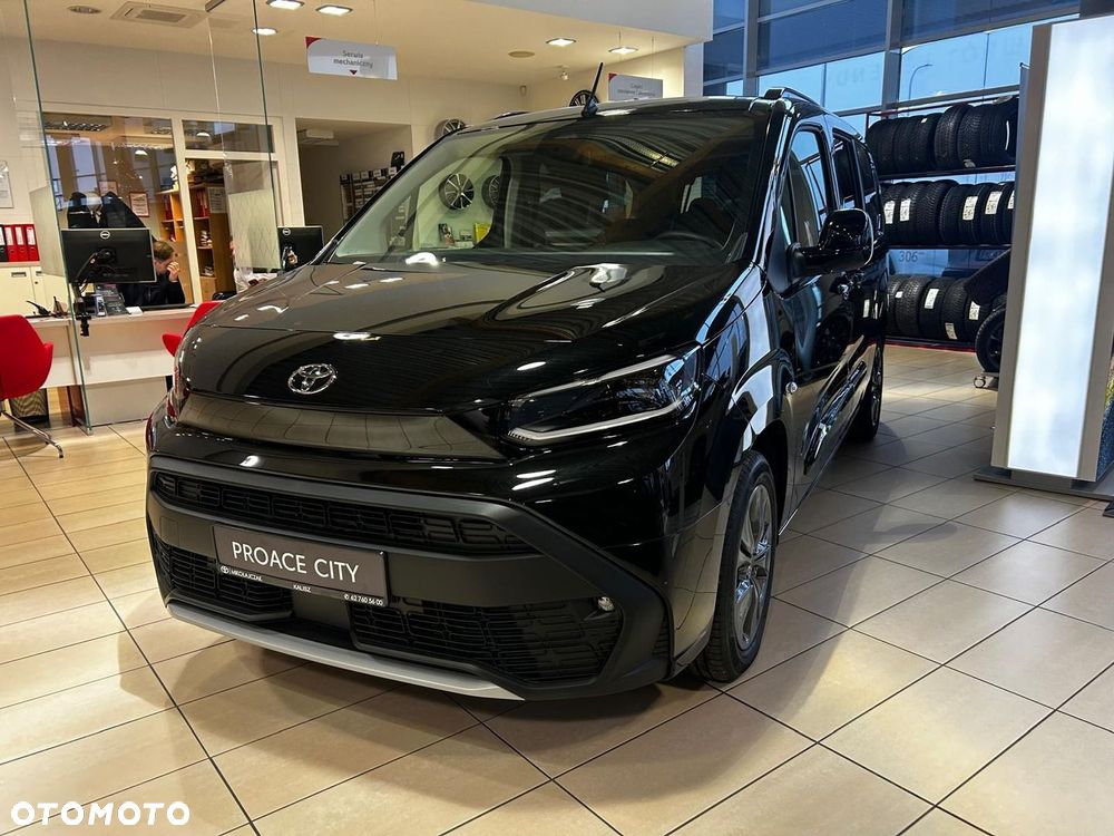 Toyota Proace City Verso Long 1.5 D-4D Family - 2