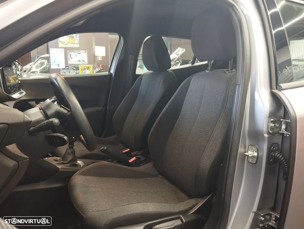 Peugeot 2008 1.2 PureTech Style - 15