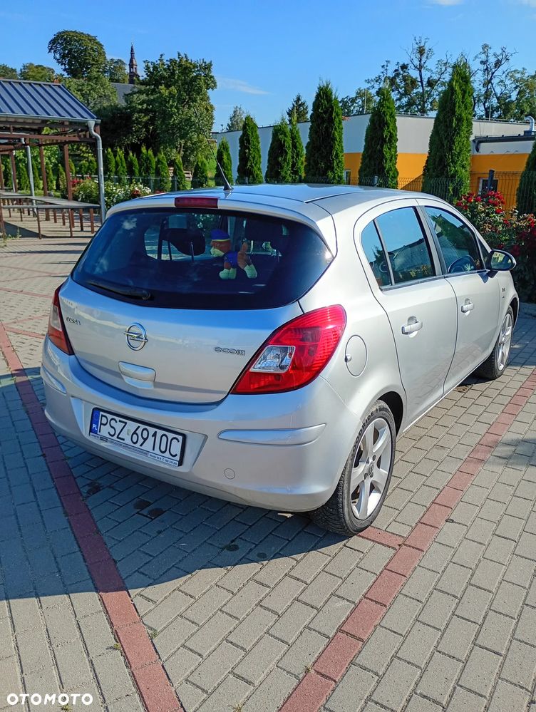Opel Corsa 1.2 16V Enjoy - 4