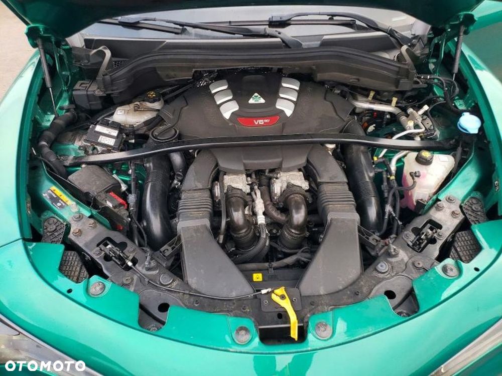 Alfa Romeo Stelvio - 13