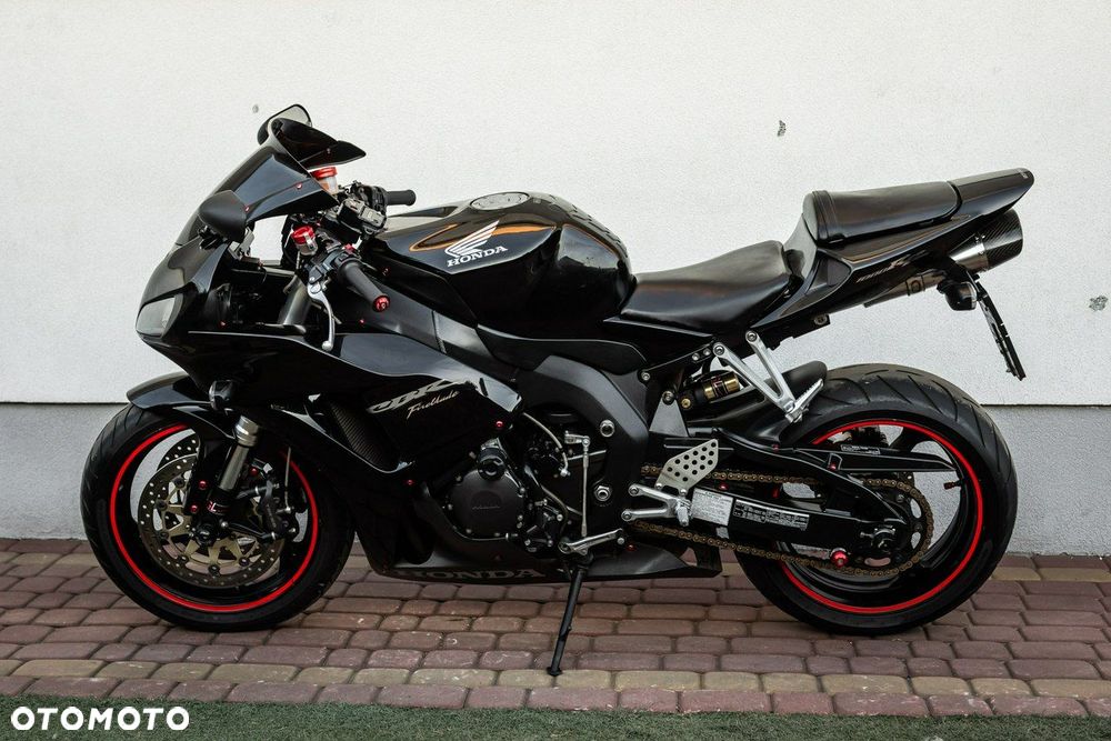 Honda CBR - 6