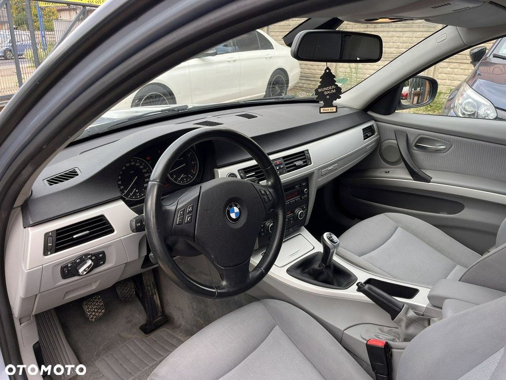 BMW Seria 3 - 13