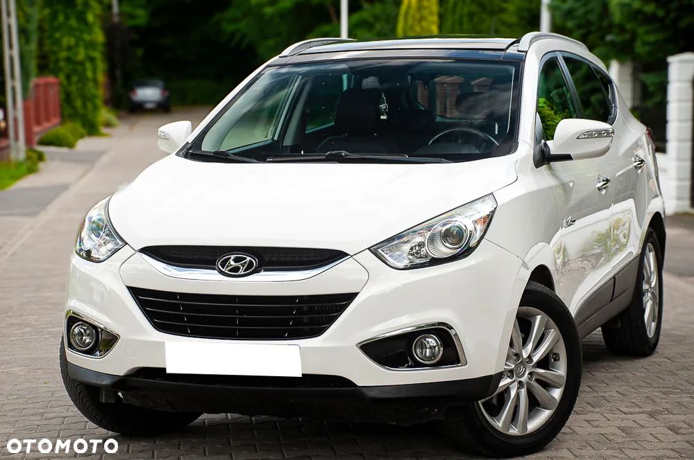 Hyundai ix35 1.7 CRDi 2WD blue Finale Gold - 26