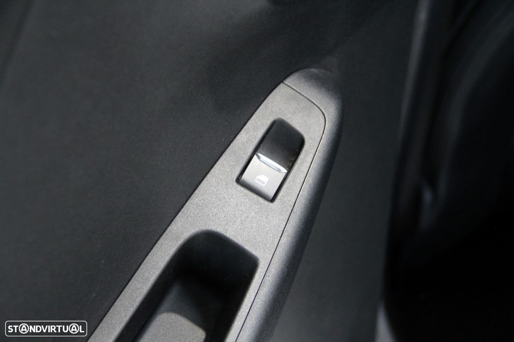 Ford Puma 1.0 EcoBoost MHEV ST-Line X Design - 26