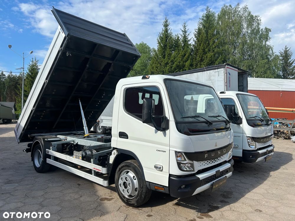 Mitsubishi FUSO CANTER 7C18 / WYWROTKA 3-STRONNA / 2 SZTUKI / TYLKO 12 TYS. KM PRZEBIEGU / POLSKI SALON / PRAWO JAZDY KATEGORIA "C' Z TACHOGRAFEM / DUŻA ŁADOWNOŚĆ 4075 KG !! - 1