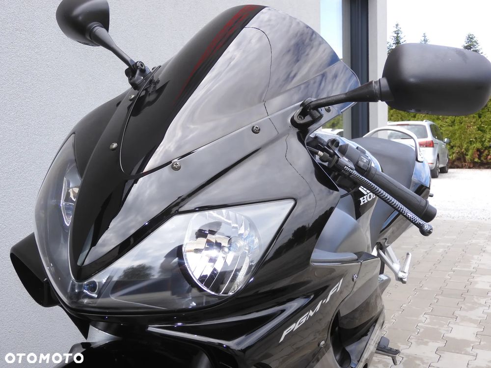 Honda CBR - 22