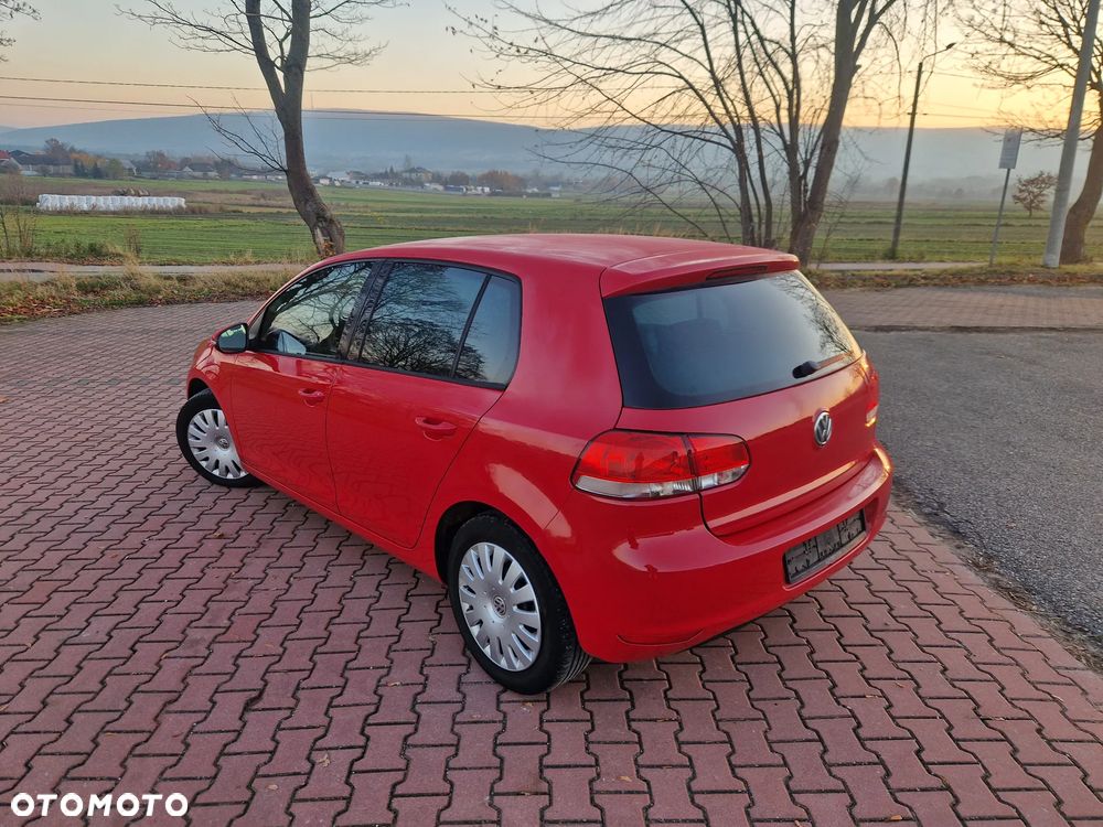 Volkswagen Golf 1.6 Comfortline - 5