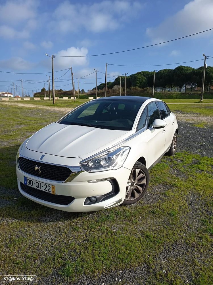 DS DS5 1.6 BlueHDi So Chic - 2