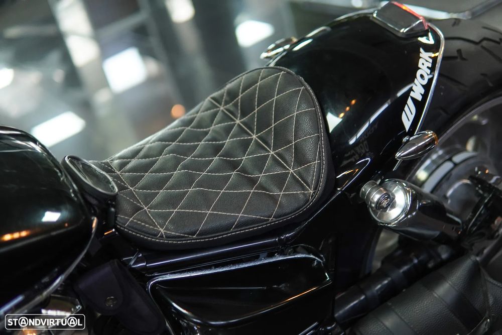 Honda VTX 1800 C - 25