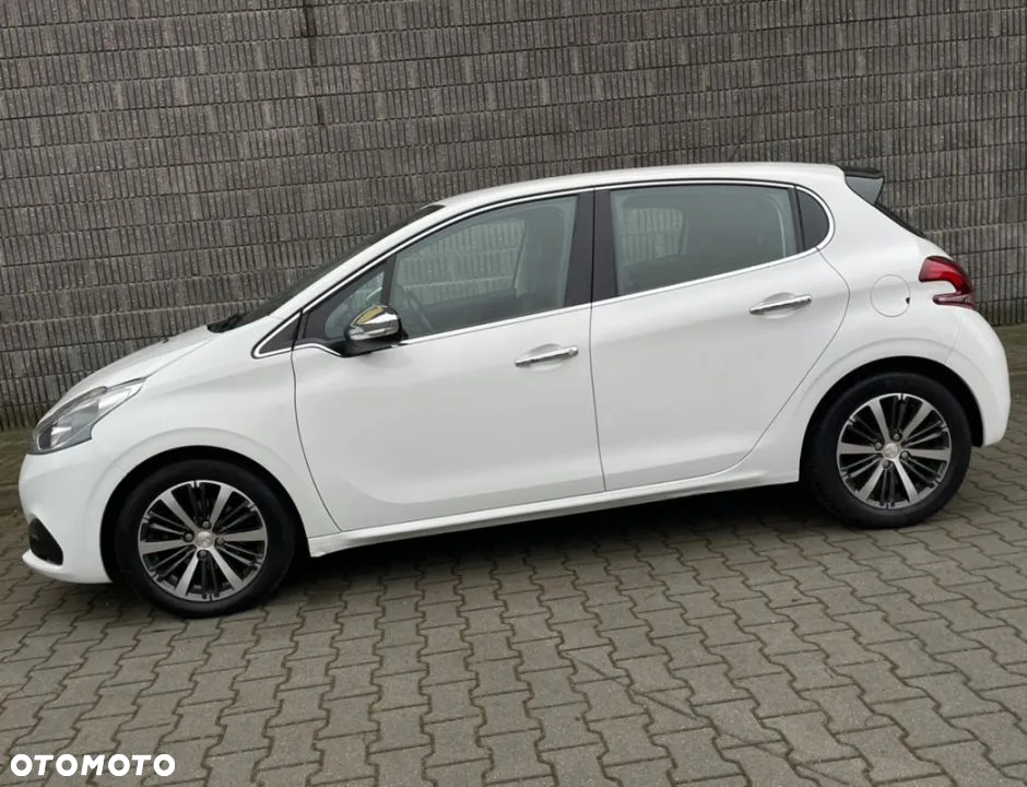 Peugeot 208 Blue-HDi 100 Stop&Start Allure - 4