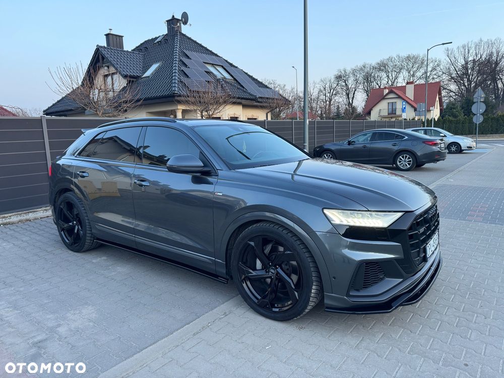 Audi Q8 SUV TFSI quattro 250 kW tiptronic S line business - 21