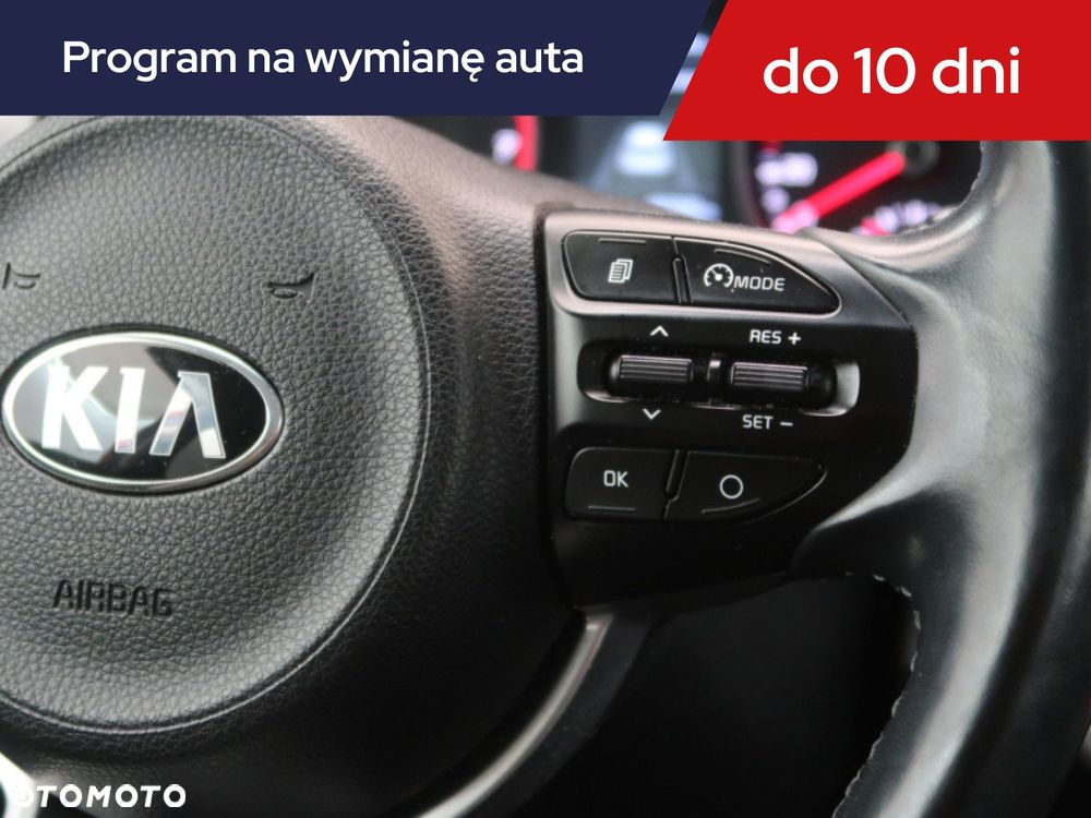 Kia Stonic - 18