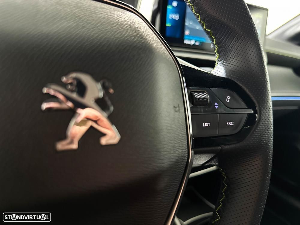 Peugeot e-208 50 kWh GT Pack - 45