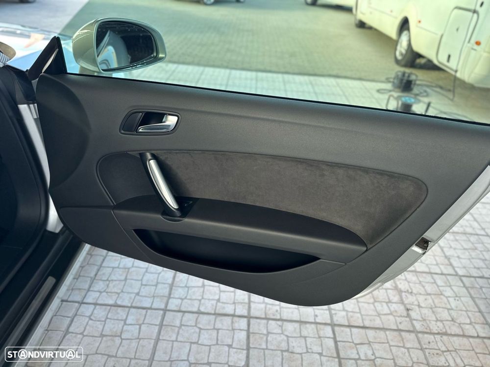 Audi TT Roadster 2.0 TFSi - 19