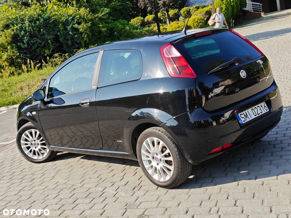 Fiat Grande Punto 1.4 8V Racing - 3