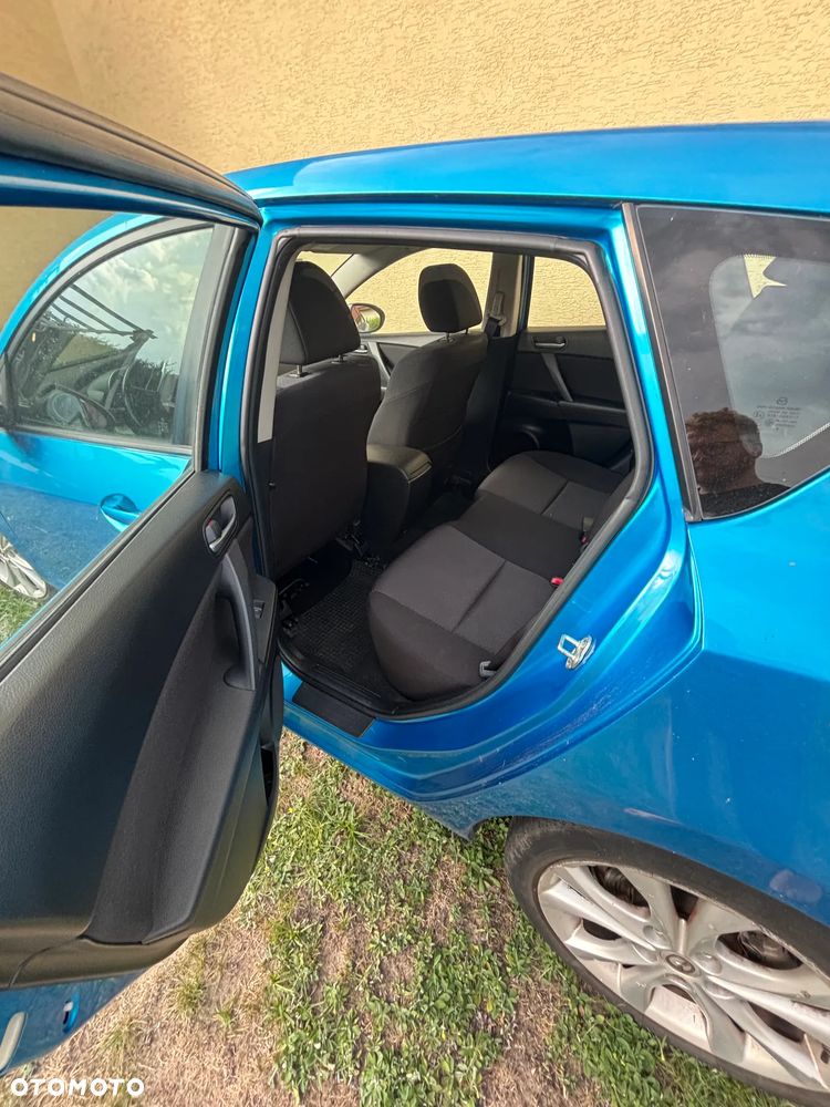 Mazda 3 1.6 CD Exclusive + - 13
