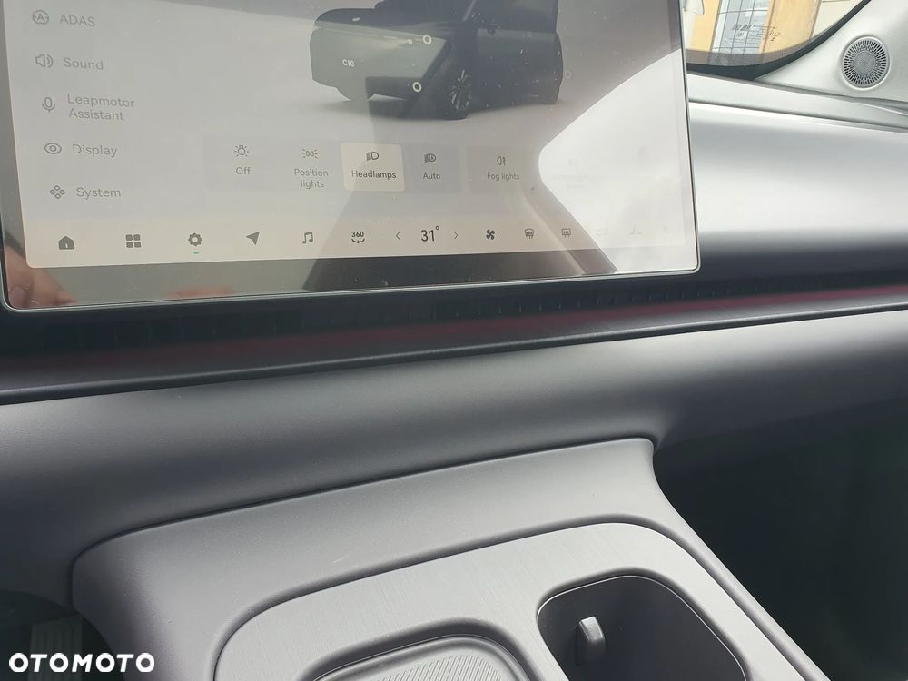 Leapmotor C10 REEV Design - 21