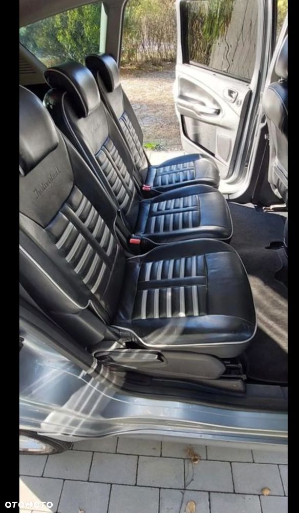 Ford S-Max 2.5 Titanium - 18