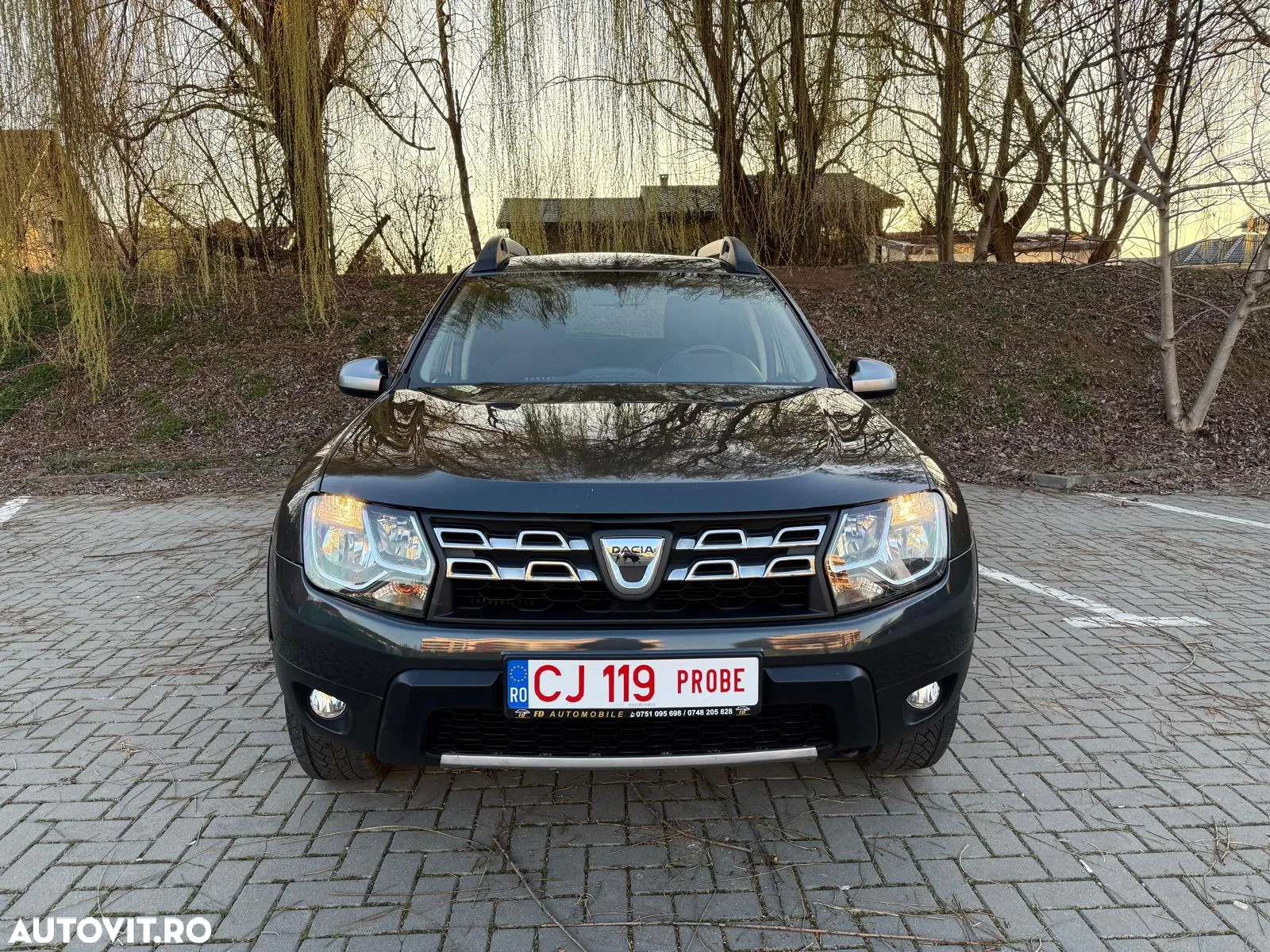 Dacia Duster 1.5 dCi 4x4 Laureate - 2