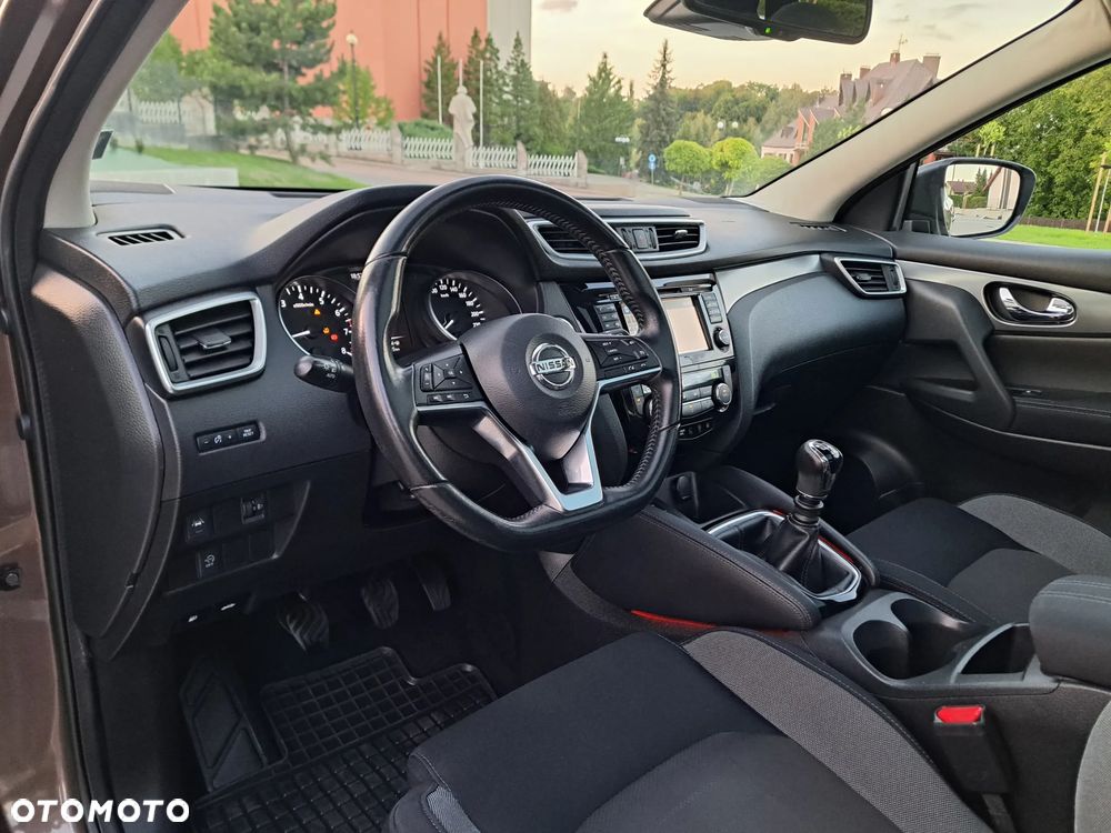Nissan Qashqai 1.2 DIG-T Tekna EU6 - 15