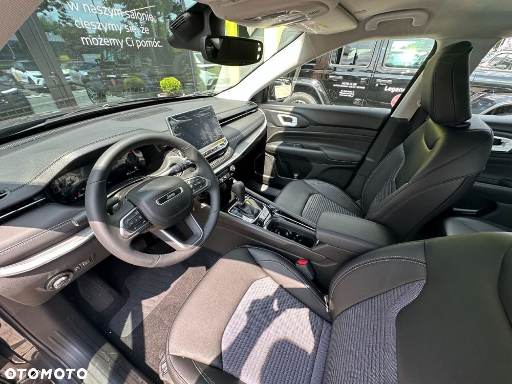 Jeep Compass - 9