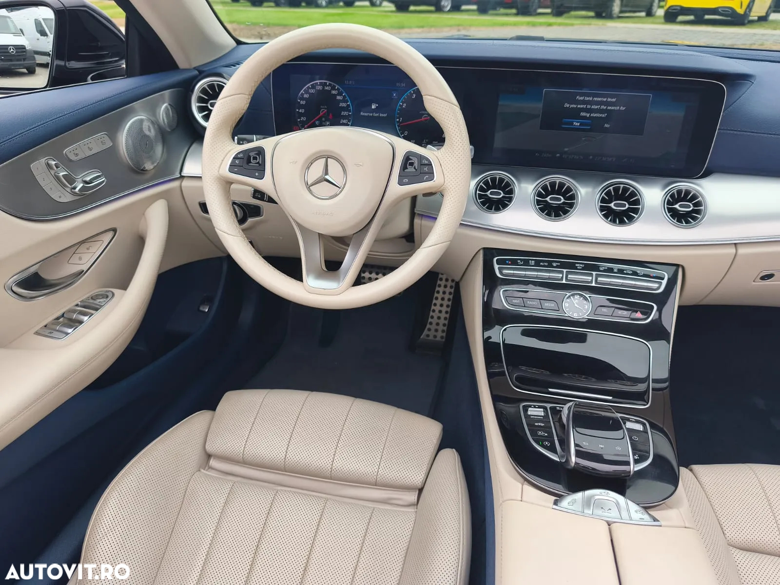 Mercedes-Benz E 400 4MATIC Cabrio - 21