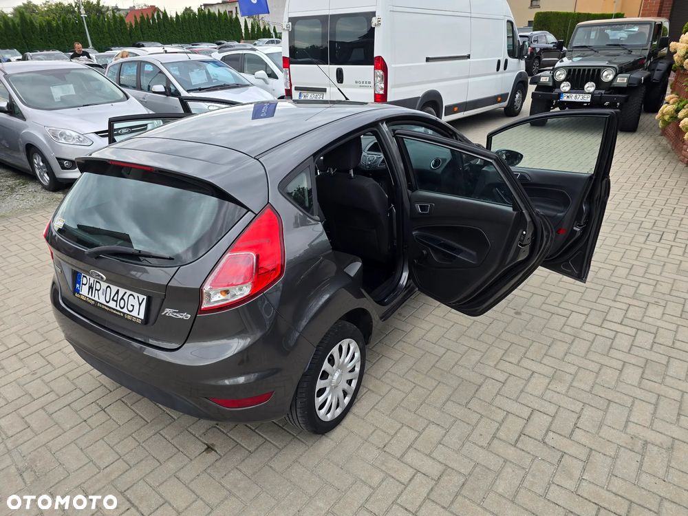 Ford Fiesta - 33