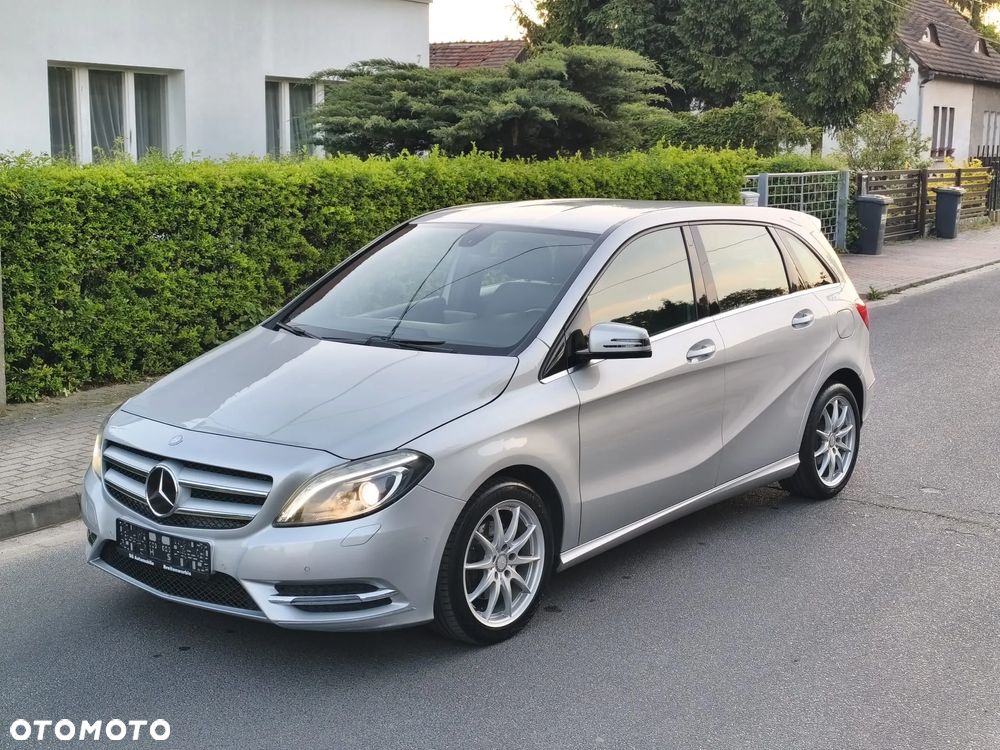 Mercedes-Benz Klasa B 180 BlueEFFICIENCY Edition Style - 15
