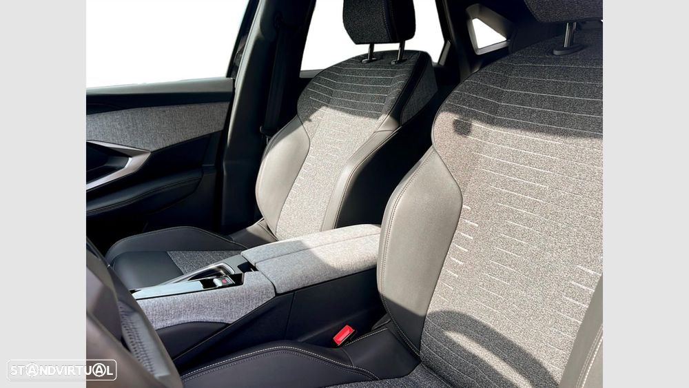 Peugeot 3008 1.2 Hybrid Allure e-DCS6 - 13
