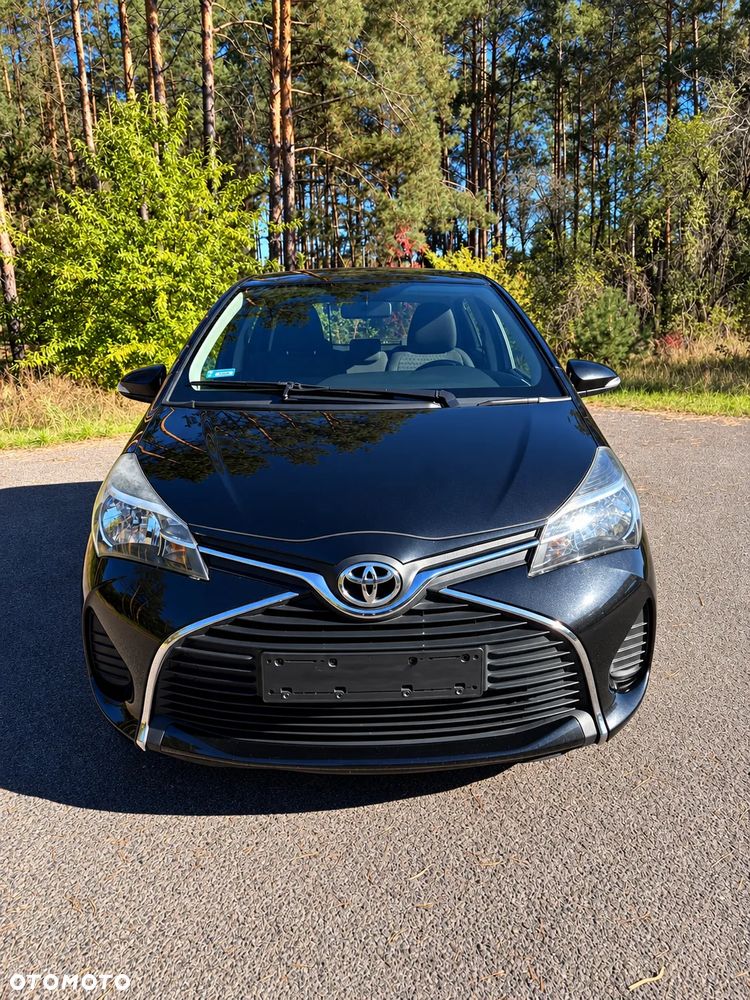 Toyota Yaris - 10
