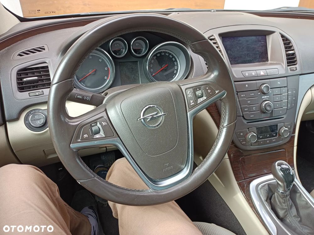 Opel Insignia 2.0 CDTI Cosmo - 9