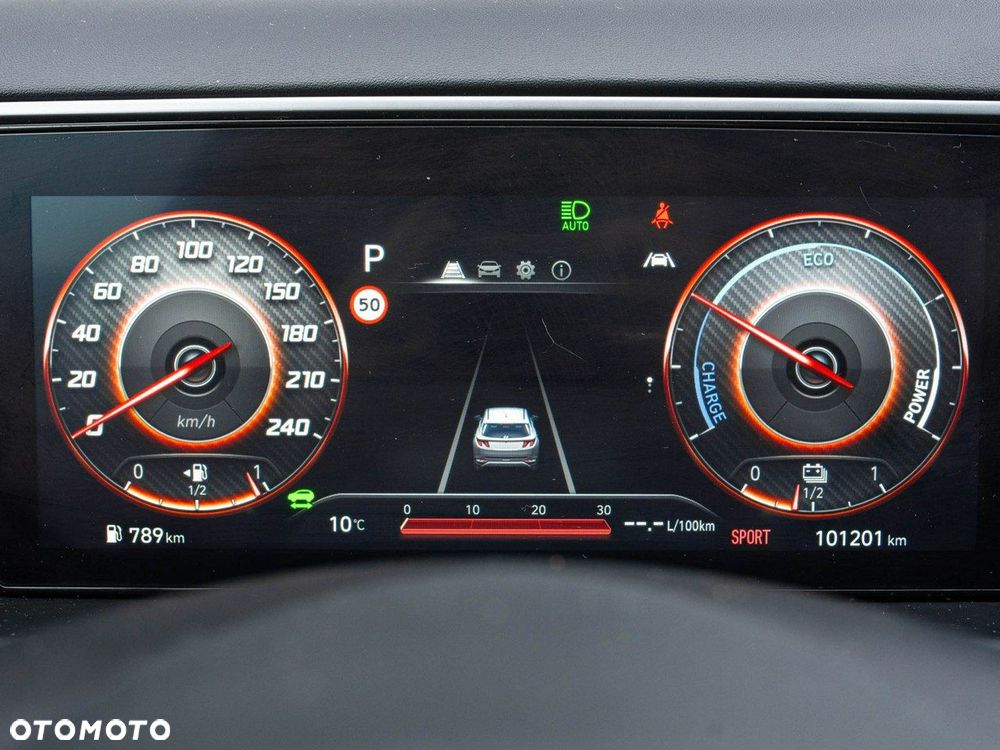 Hyundai Tucson - 13