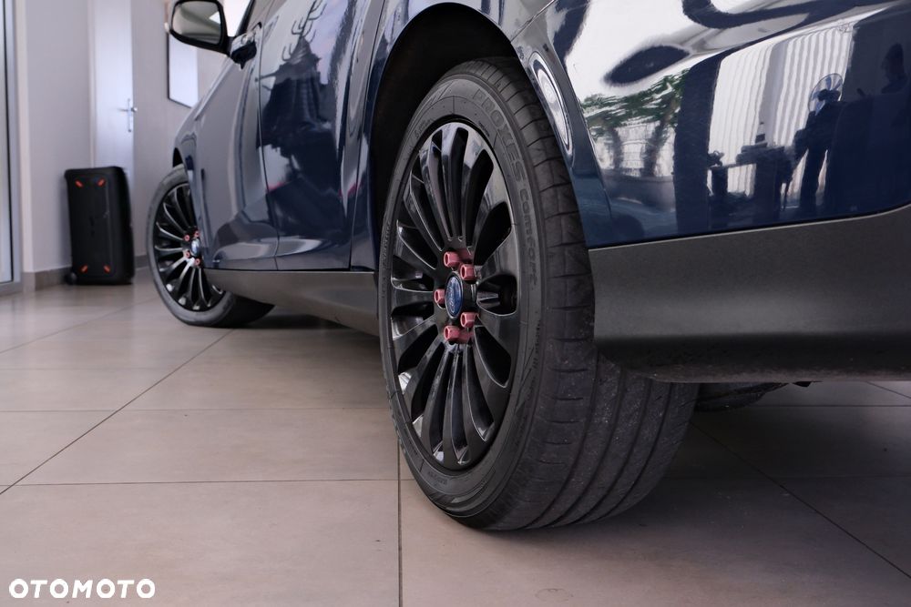 Ford Focus - 11