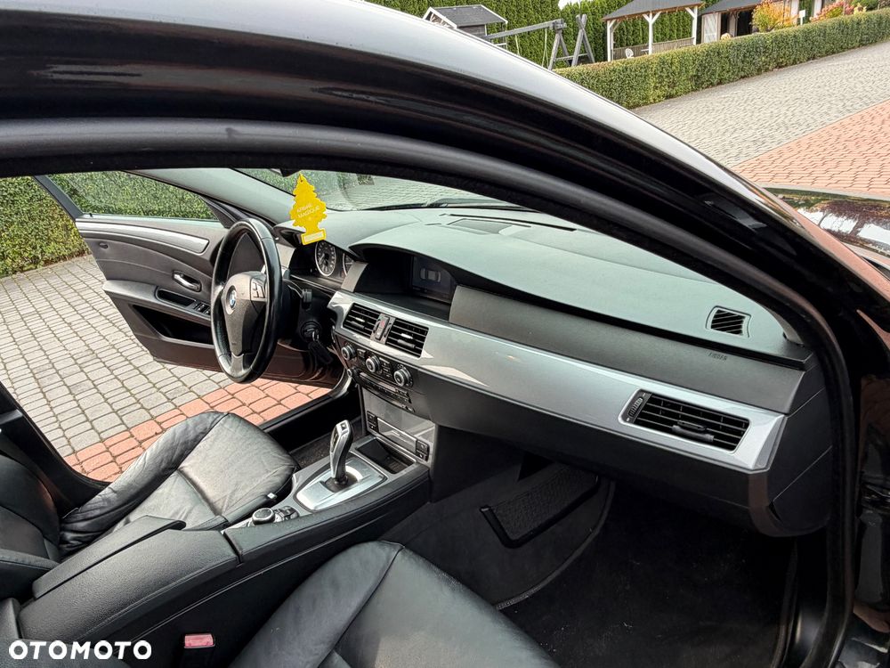 BMW Seria 5 530d - 22