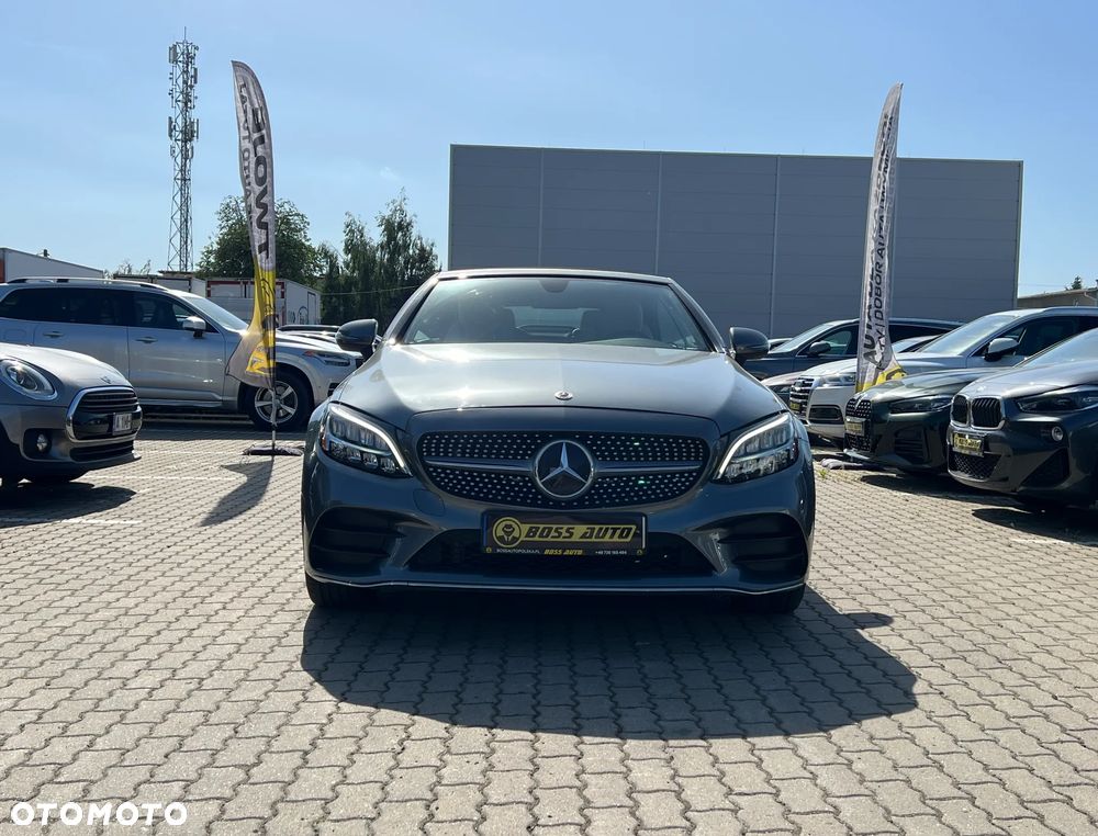 Mercedes-Benz Klasa C 300 4MATIC 9G-TRONIC - 4